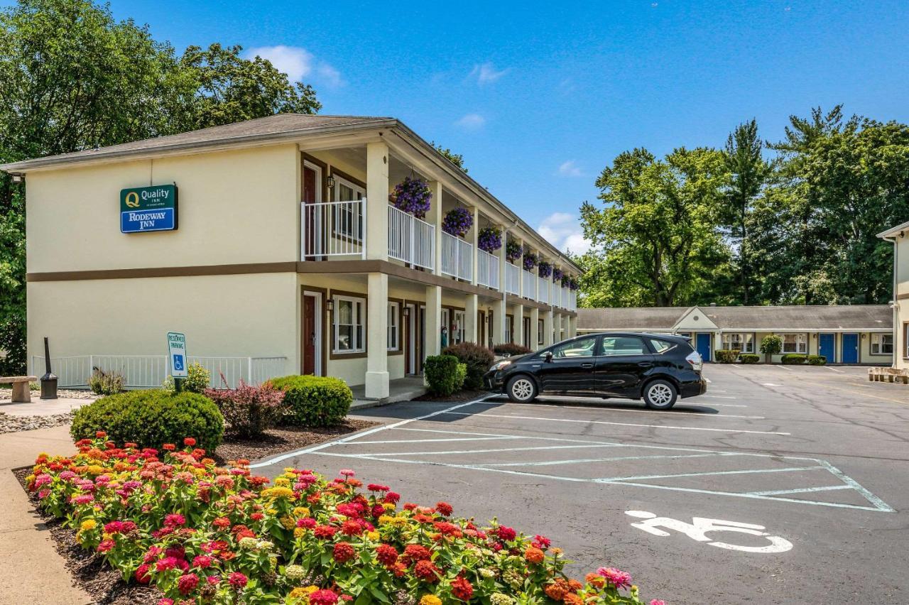 Rodeway Inn Poughkeepsie Exteriér fotografie