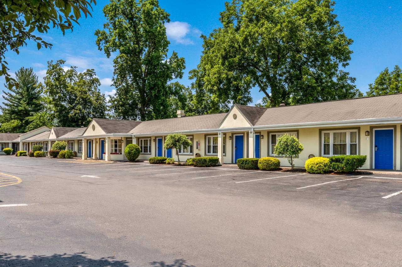 Rodeway Inn Poughkeepsie Exteriér fotografie