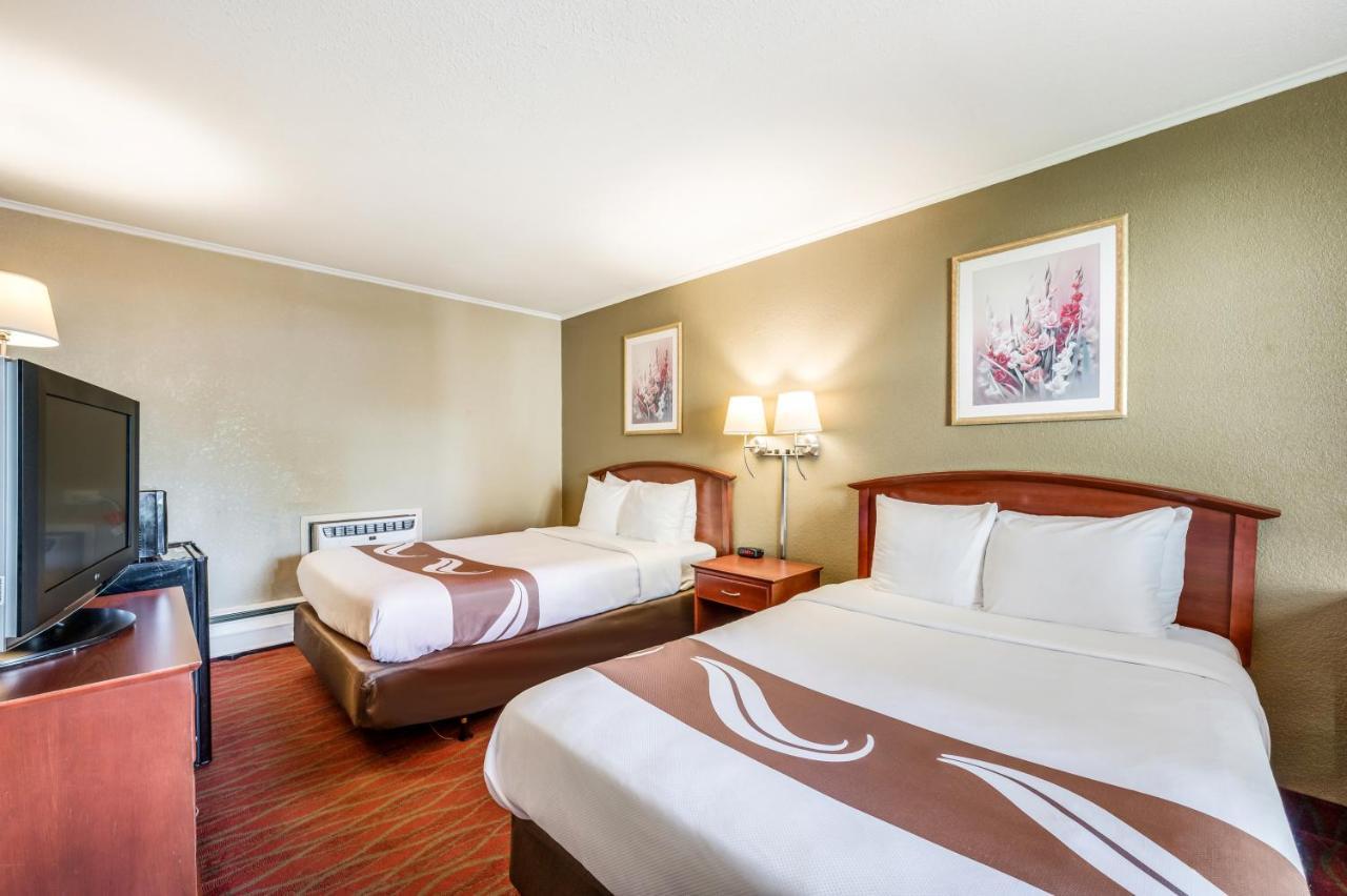 Rodeway Inn Poughkeepsie Exteriér fotografie